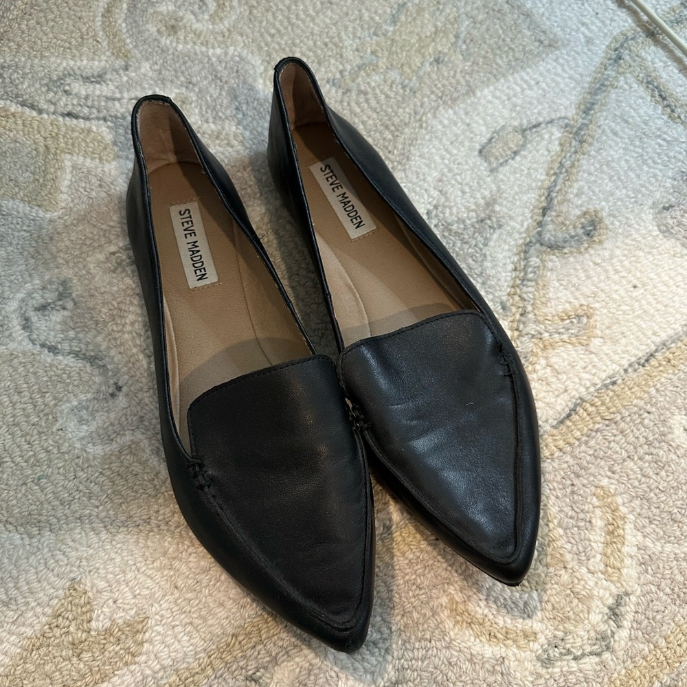Steve Madden Black Women's Loafers Flats - Picture 2 of 4